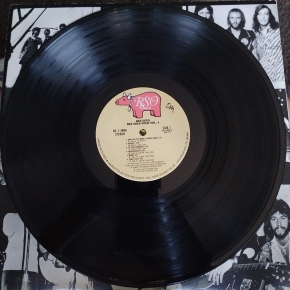Bee Gees "Bee Gees Gold" Vintage Vinyl Record - Picture 3 of 5